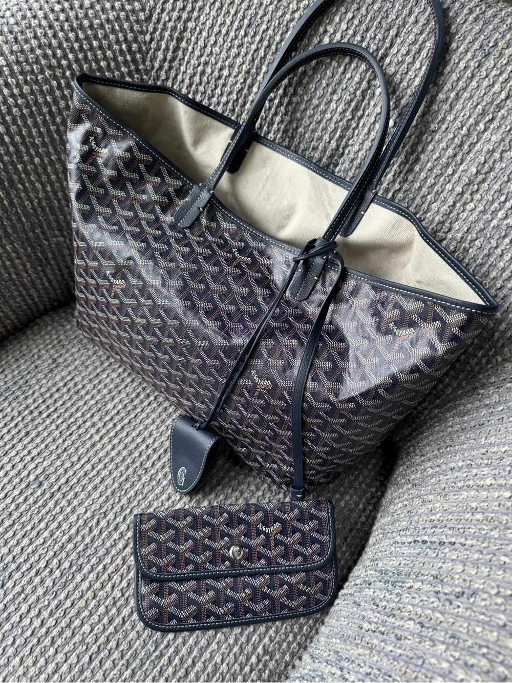 Goyard Saint Louis PM Tote in Navy Blue - Picture 3 of 6